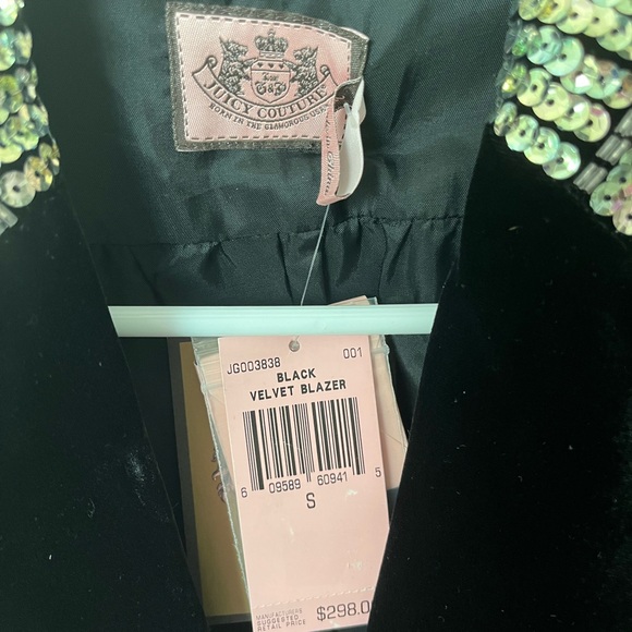 Woman’s Juicy Couture 
Black Velvet Blazer - Picture 4 of 9